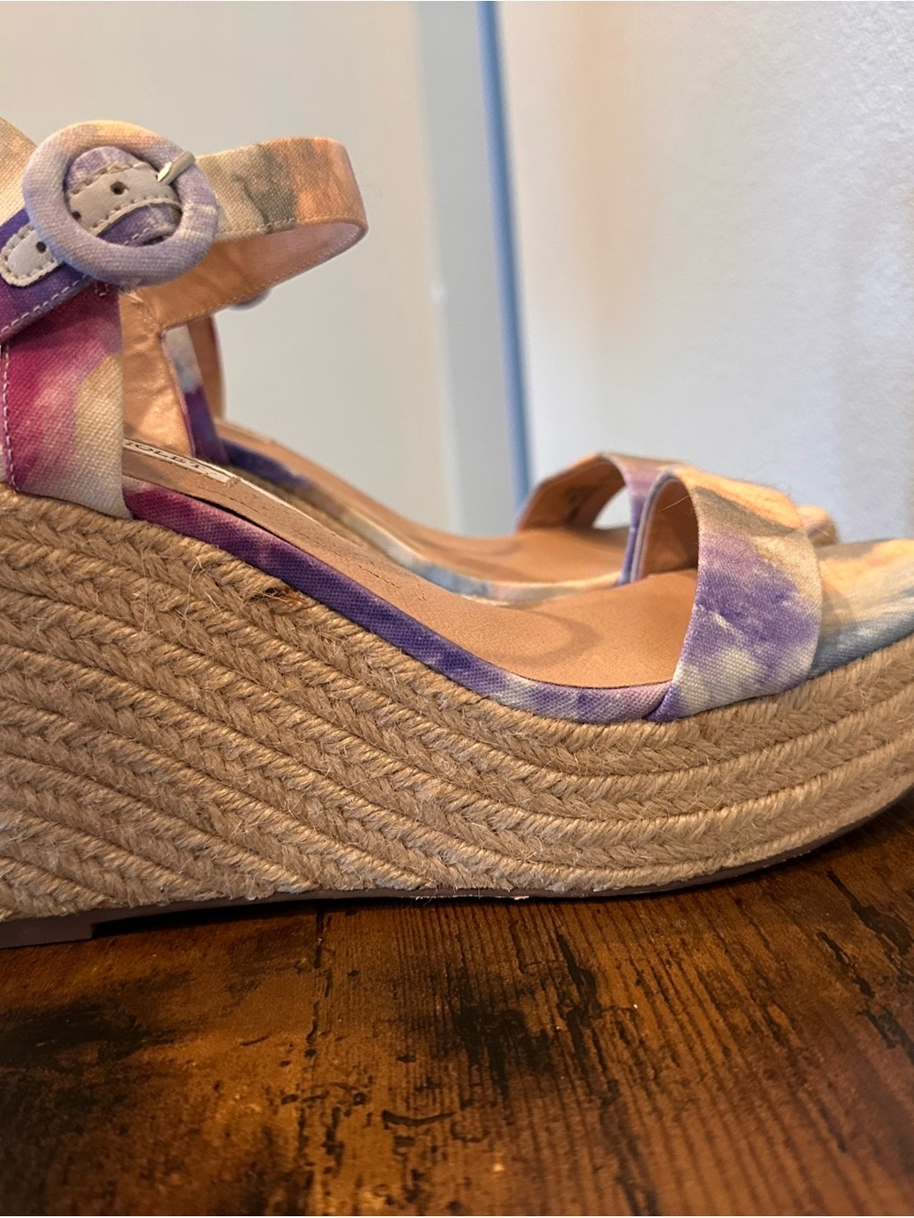 Chelsea & Violet Tie-Dye Espadrille Wedge Sandals Size 9